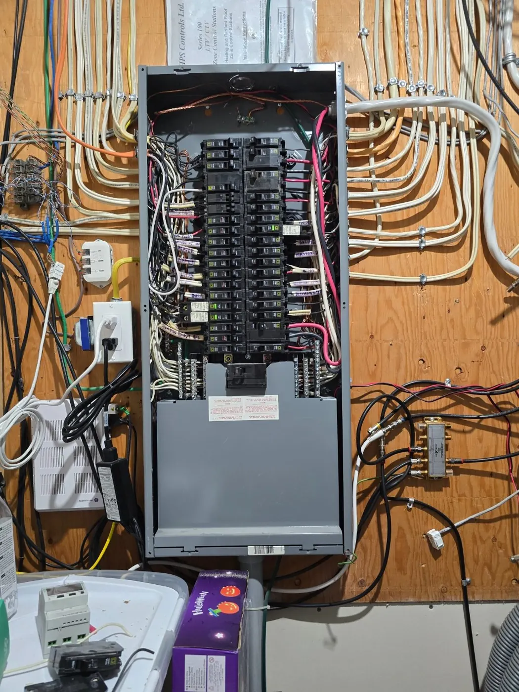 Circuit breaker panel labeling Edmonton electrician