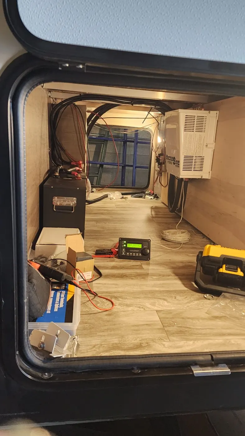 RV battery inverter system Alberta