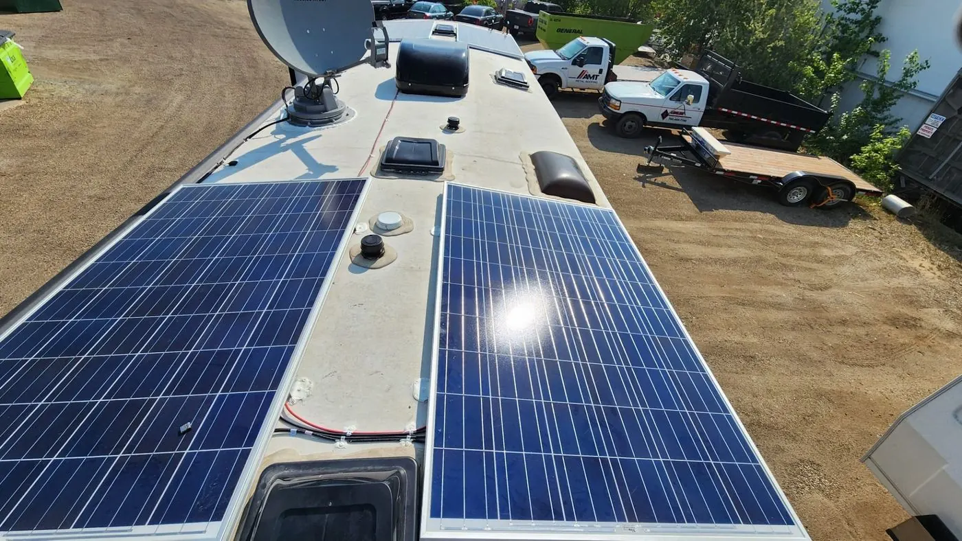 RV solar panels, battery, and off-grid power installation in Alberta